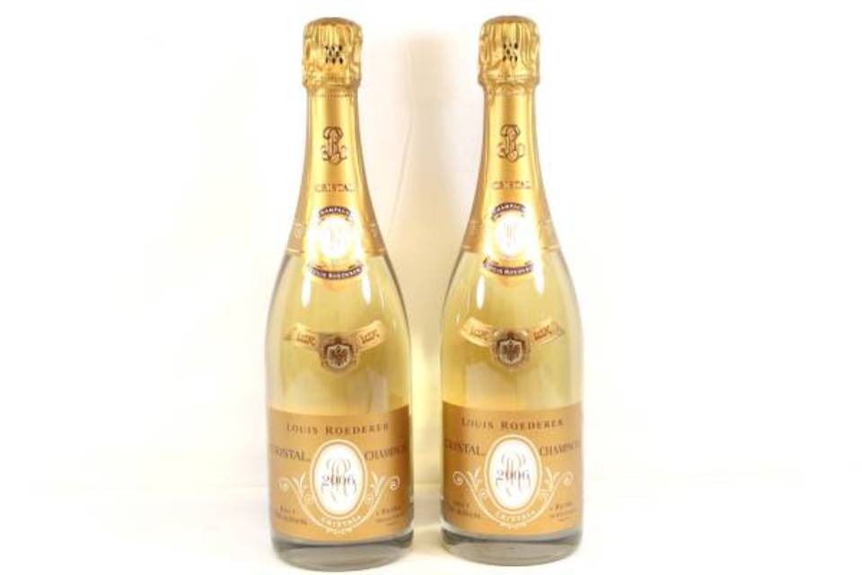 シャンパン ルイロデレール クリスタル 2006年 750ml を買取させて頂きました！｜買取実績｜リサイクルマートブランド館 和白店